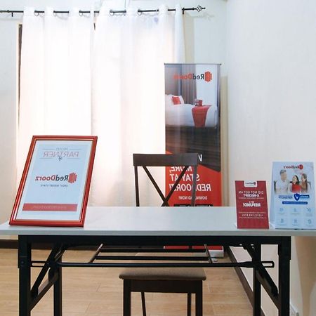 Отель Reddoorz Near Cebu Metropolitan Cathedral Экстерьер фото