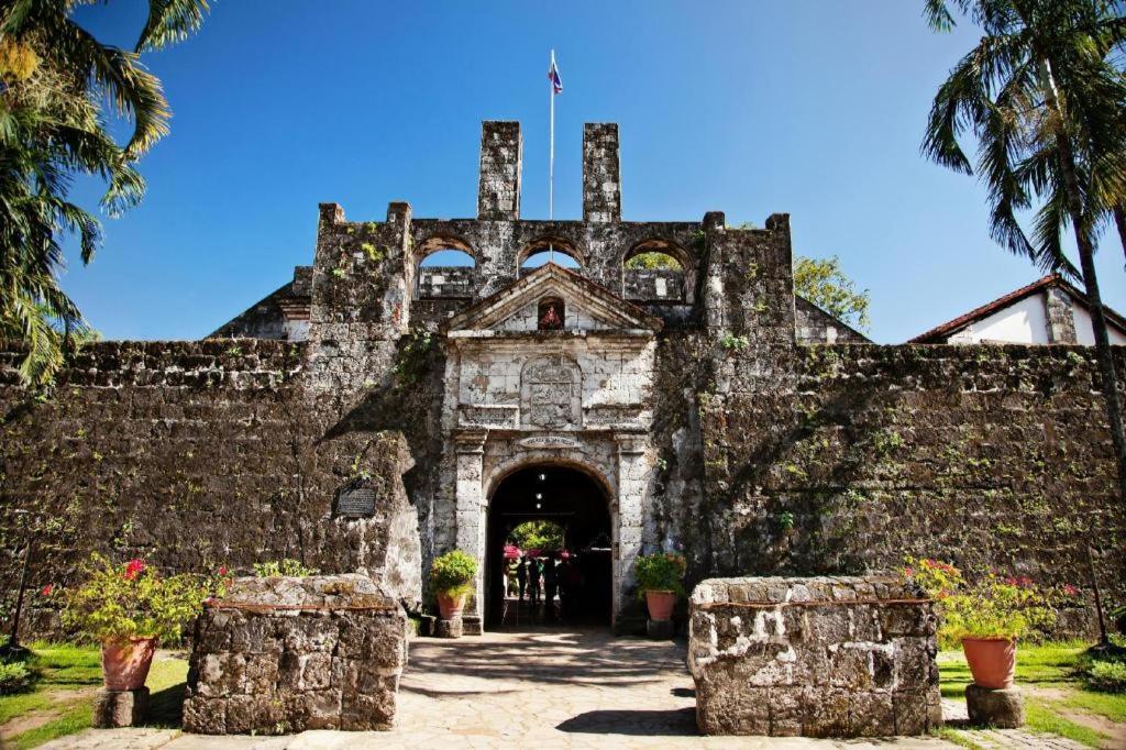 Отель Reddoorz Near Cebu Metropolitan Cathedral Экстерьер фото